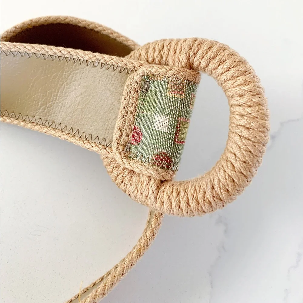 Stunning Jacquard Fabric Belt